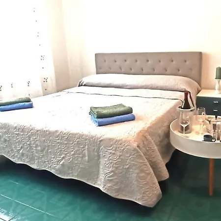 Casa A.n.n.e. アパート マルゲーラ